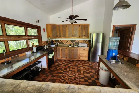 hotel-for-sale-on-bluff-beach-isla-colon6
